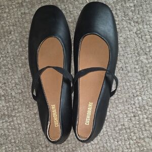 Cushionaire Black Women's Flats